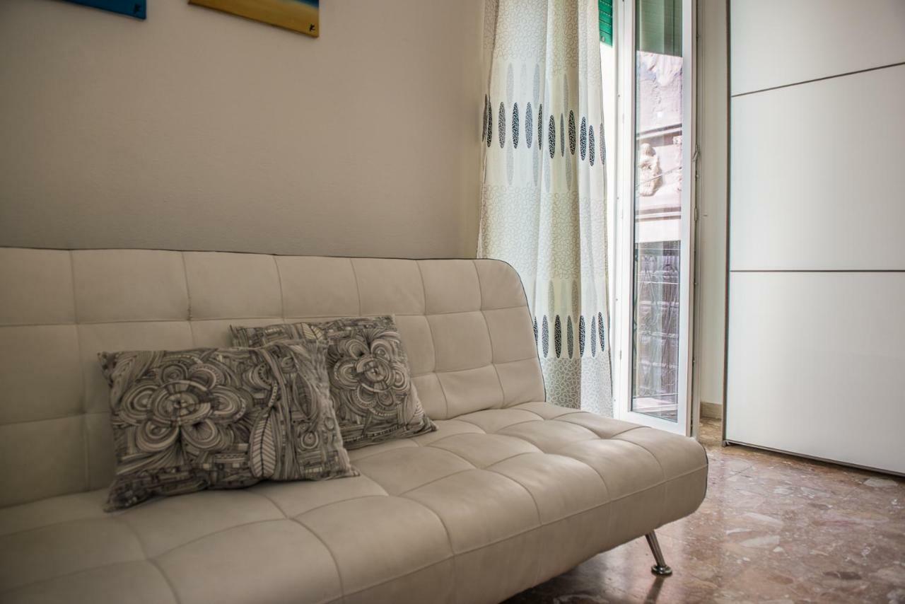 Piazza Ginnasio Affittacamere Alghero Exterior foto